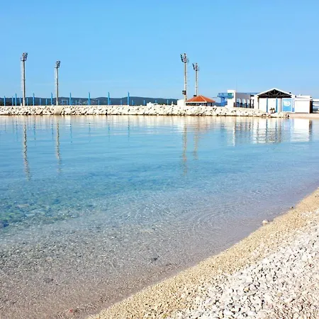 With Parking Space Biograd Na Moru, Biograd - 6446 Apartament *